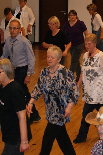 Linedance_Festival_2012_08.jpg