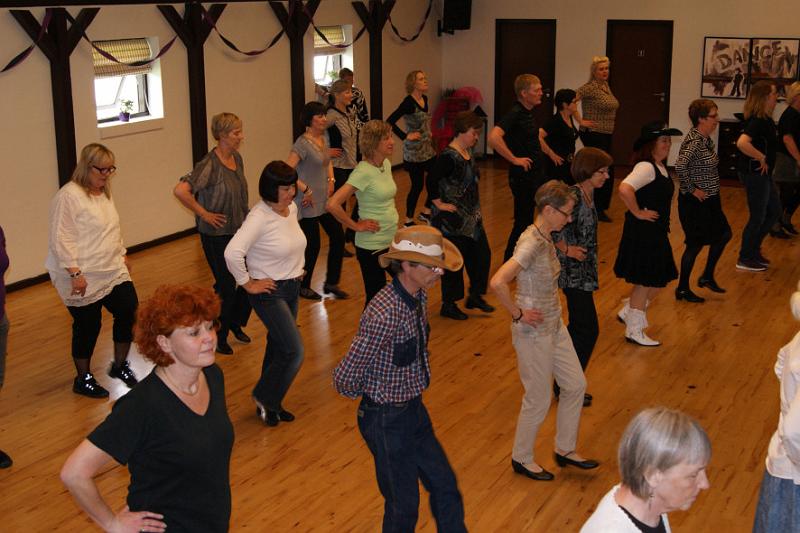 Linedance_Festival_2012_10.jpg