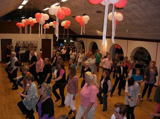Linsdance_afslutning_2009_5.jpg