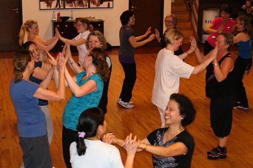 Zumba_Party_Night_20110318_07.jpg